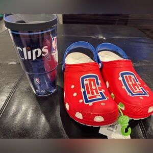 Gift set: NBA LA Clippers Crocs, size 9 Mens/11 Womens, and Tervis tumbler—NWT